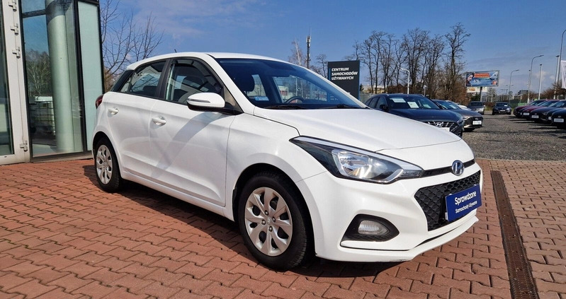 Hyundai i20 cena 44500 przebieg: 118140, rok produkcji 2019 z Opatów małe 172